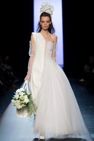 Look 39